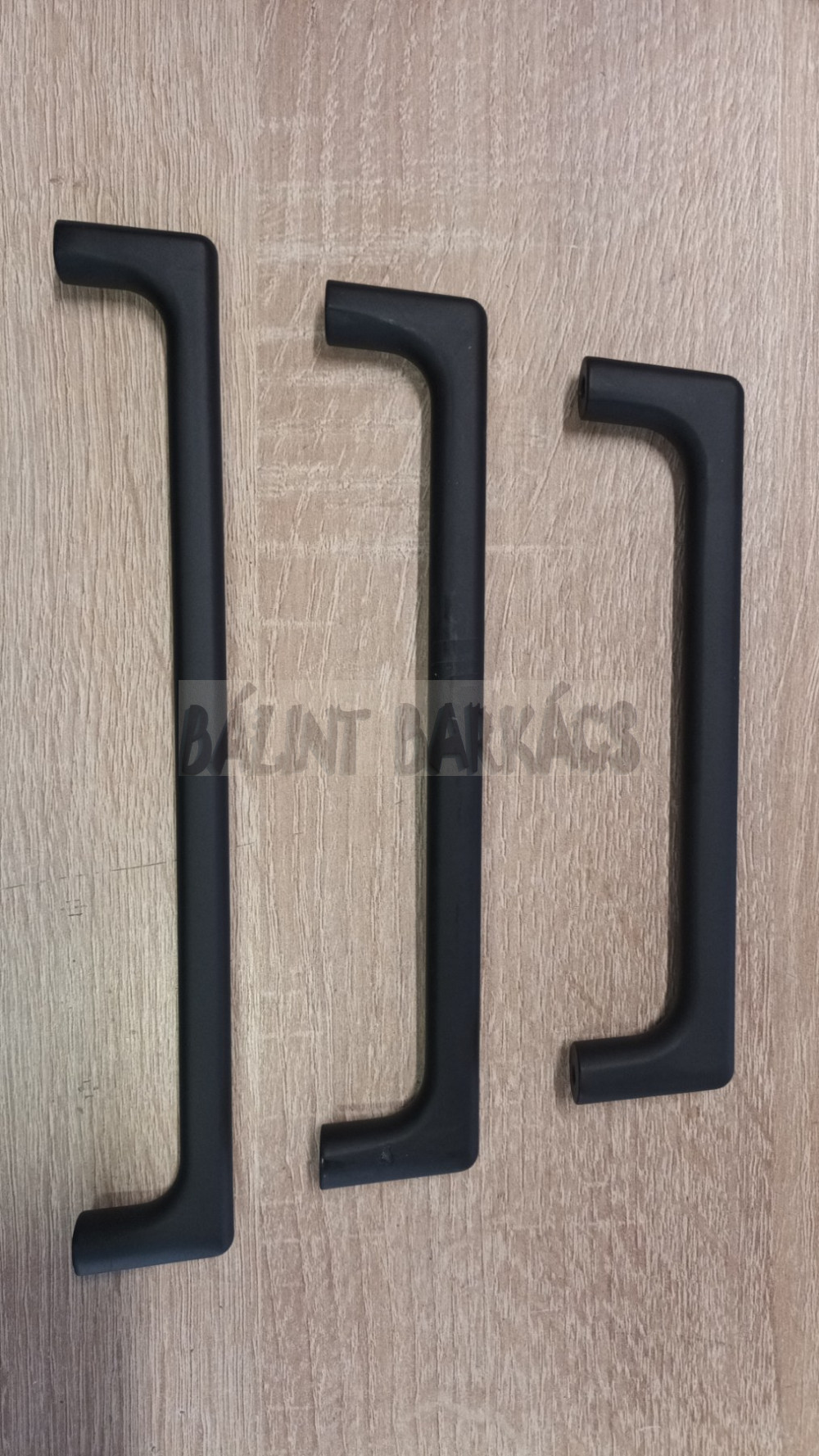 Image of 1335 matt fekete fogantyú, több méretben